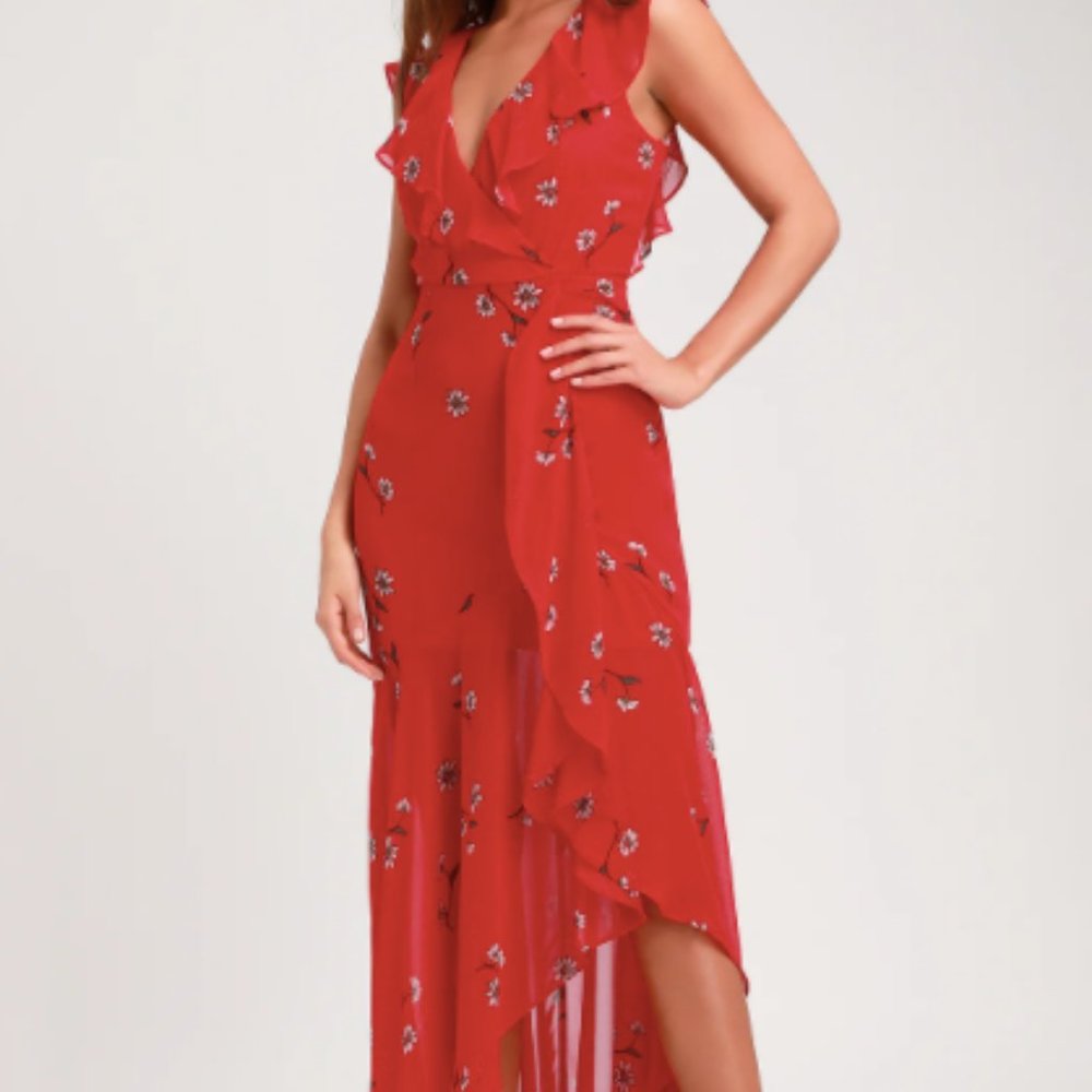 NWOT Lulu's Red Floral Maxi Dress